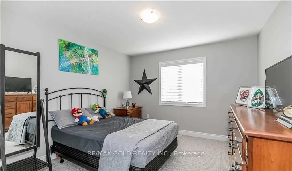 Photo 17 of 971 Wright Drive, Midland — HOMEH
