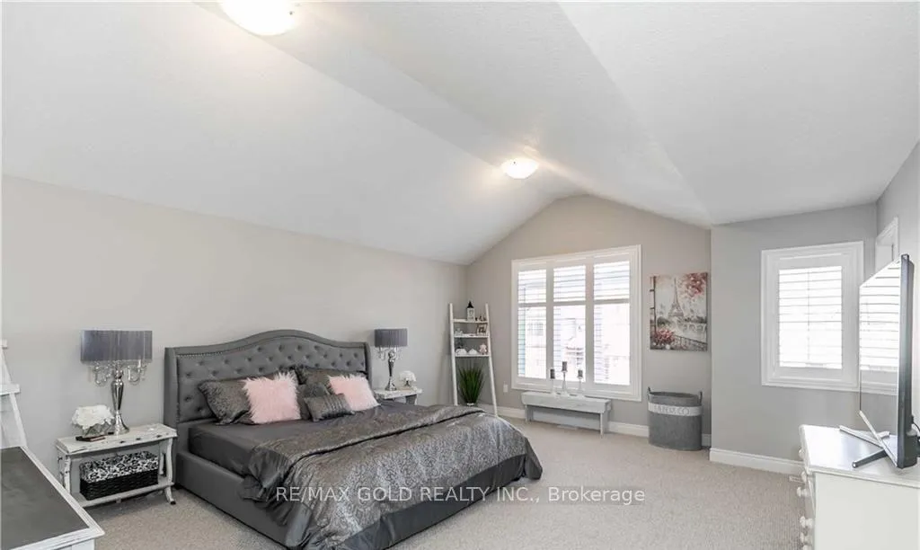 Photo 19 of 971 Wright Drive, Midland — HOMEH