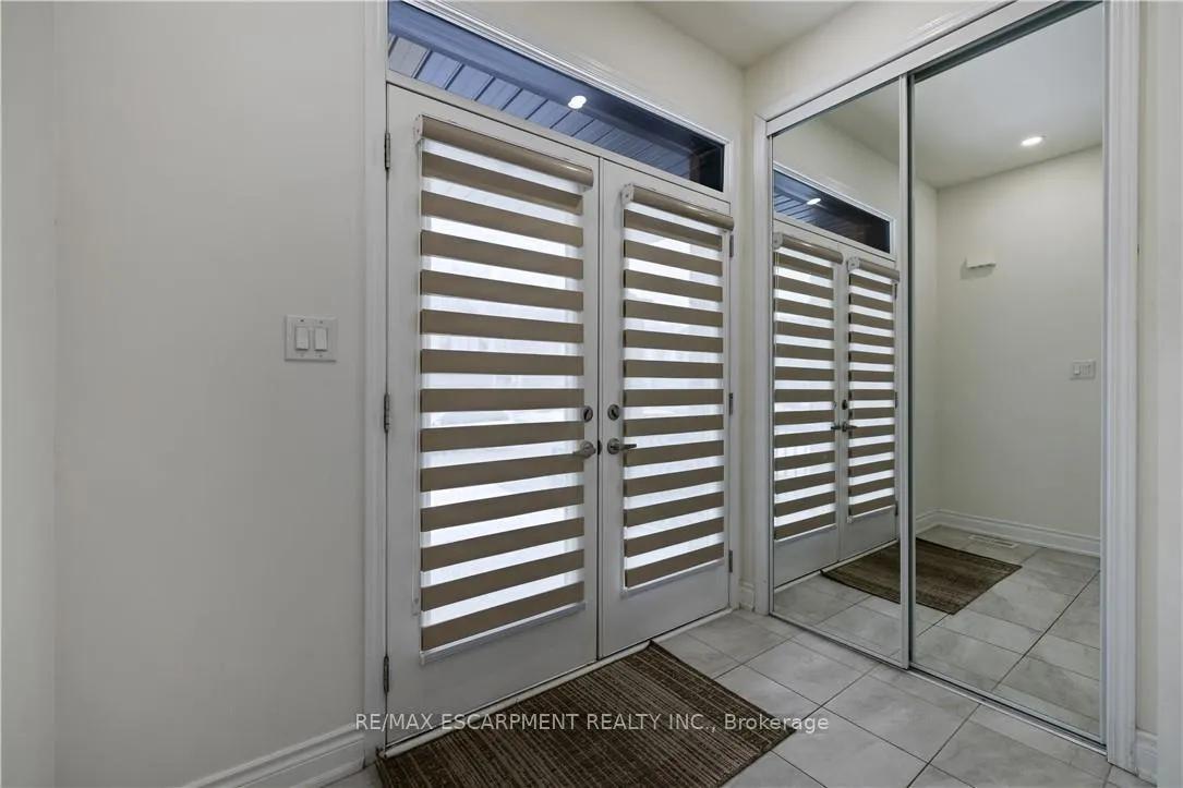 Photo 7 of 150 Cactus Crescent, Hamilton, Stoney Creek Mountain — HOMEH