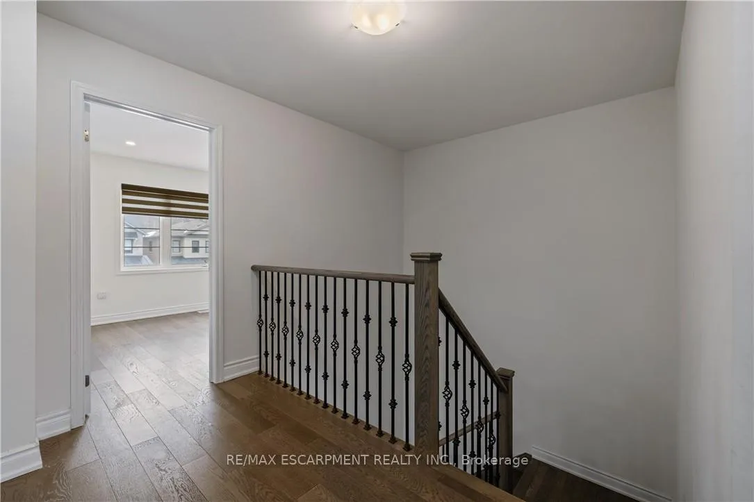 Photo 24 of 150 Cactus Crescent, Hamilton, Stoney Creek Mountain — HOMEH