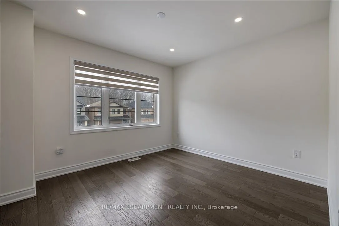 Photo 25 of 150 Cactus Crescent, Hamilton, Stoney Creek Mountain — HOMEH