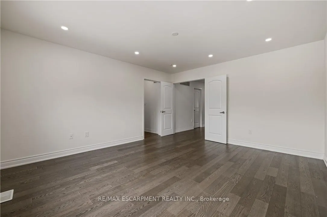 Photo 36 of 150 Cactus Crescent, Hamilton, Stoney Creek Mountain — HOMEH