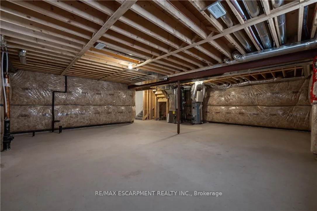 Photo 43 of 150 Cactus Crescent, Hamilton, Stoney Creek Mountain — HOMEH