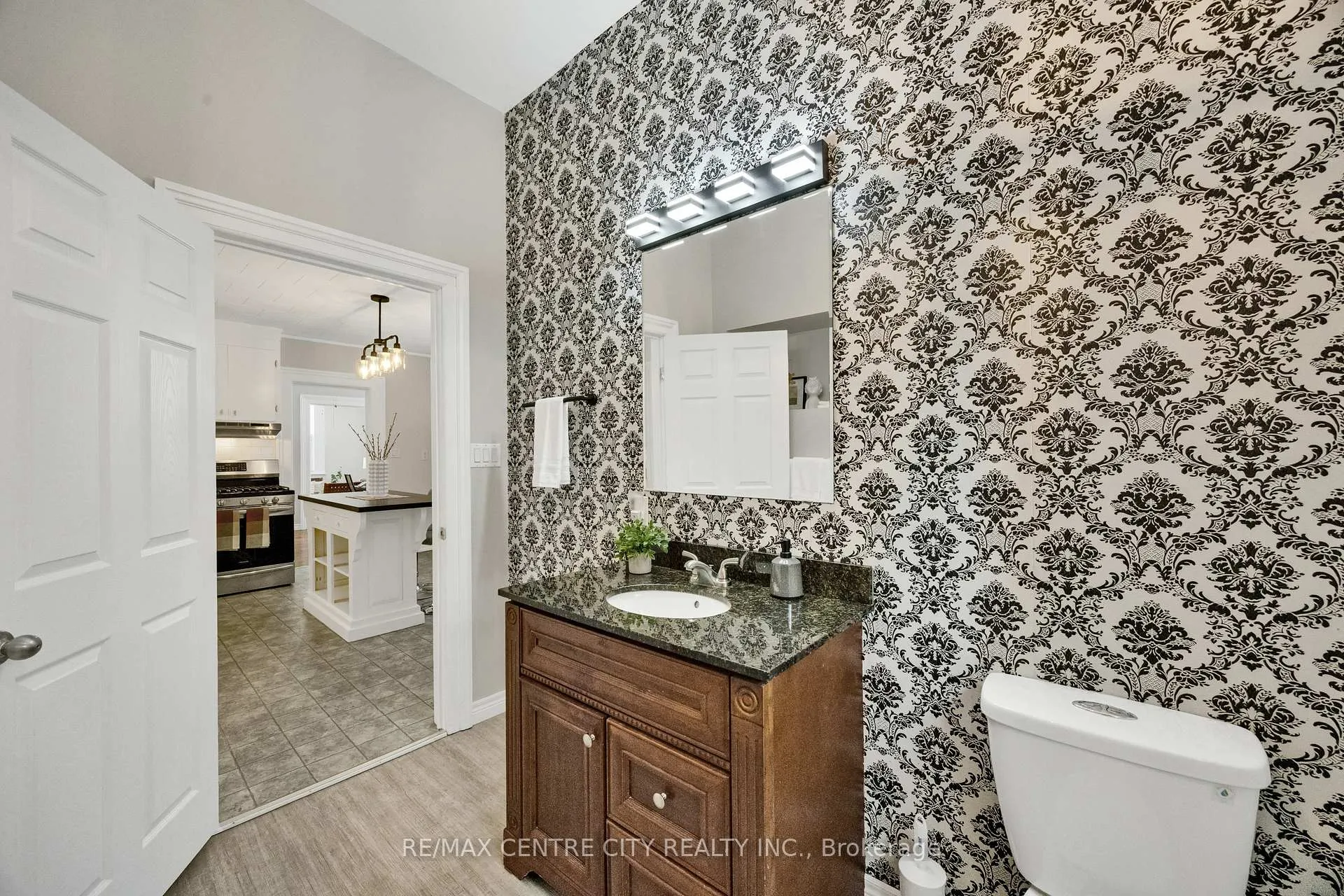 Photo 25 of 318 Carling Street, South Huron, Exeter — HOMEH