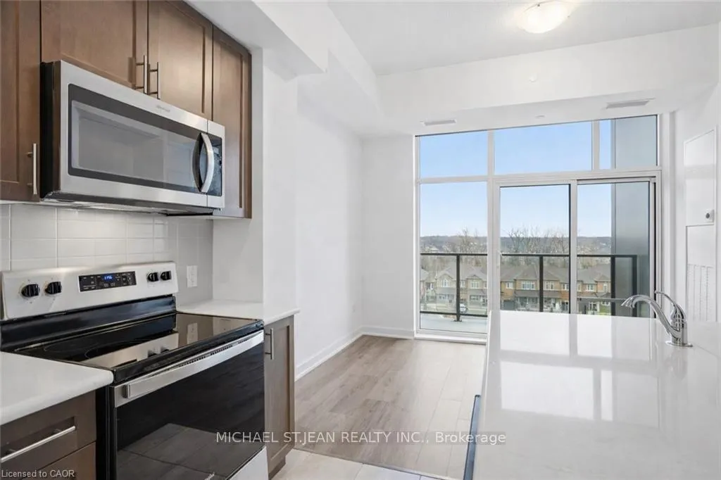 Photo 18 of Unit 511, 460 Dundas Street, Hamilton, Waterdown — HOMEH
