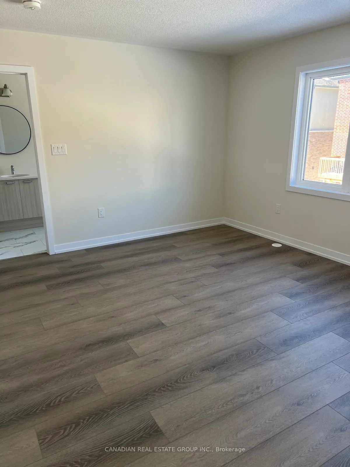 Photo 5 of Unit (Main), 62 Ziibi Way, Clarington, Newcastle — HOMEH