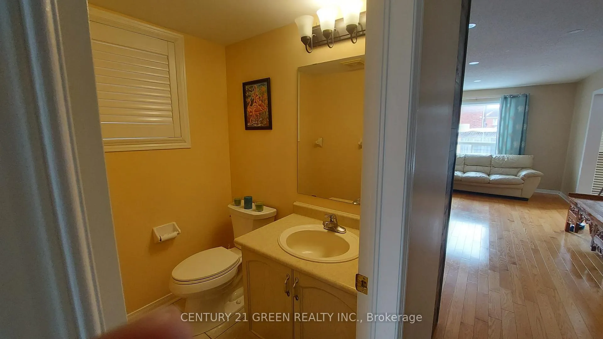 Photo 6 of Unit Upper, 33 Bramfield Street, Brampton, Fletcher's Meadow — HOMEH