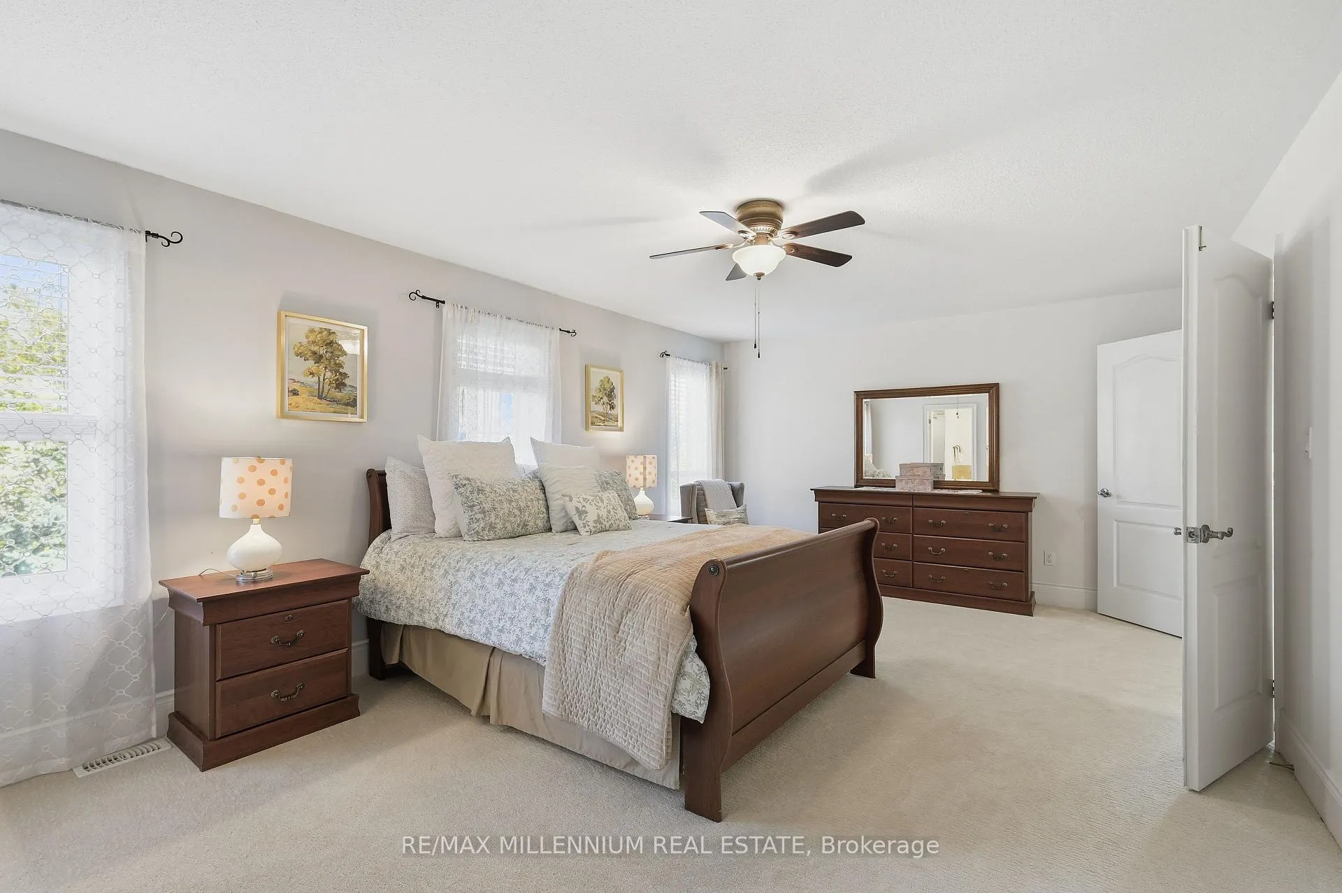Photo 14 of 2083 Bridle Road, Oshawa, Windfields — HOMEH