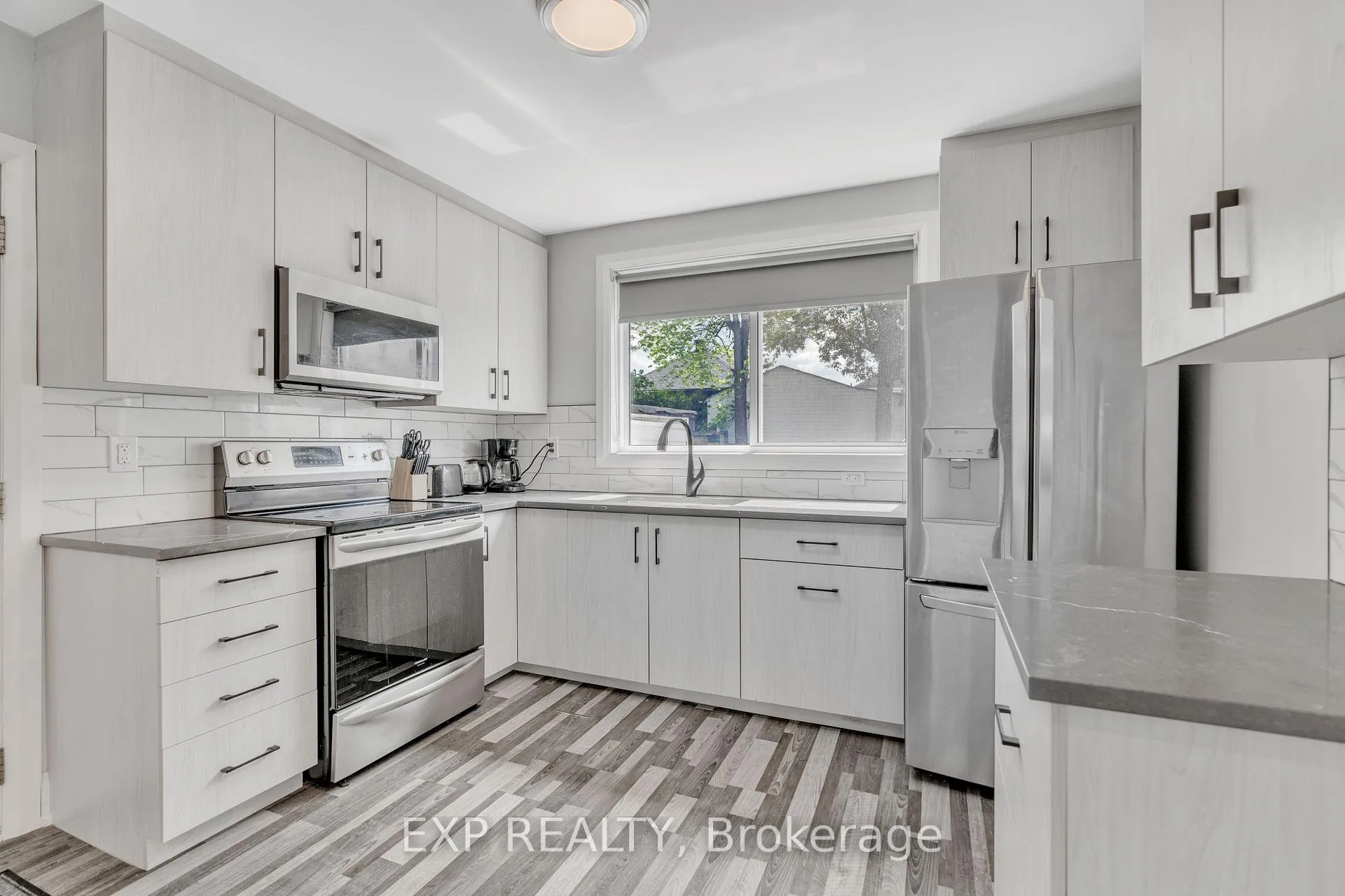 Photo 11 of 124 Marier Avenue, Ottawa, Vanier — HOMEH