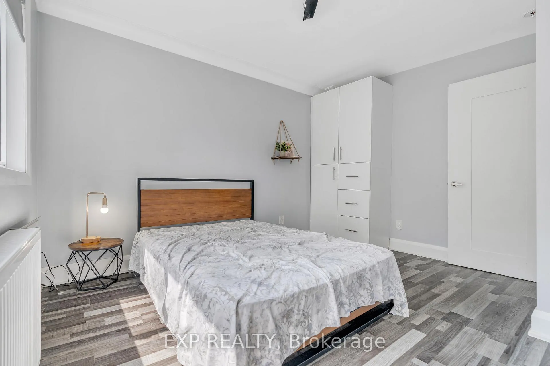 Photo 18 of 124 Marier Avenue, Ottawa, Vanier — HOMEH