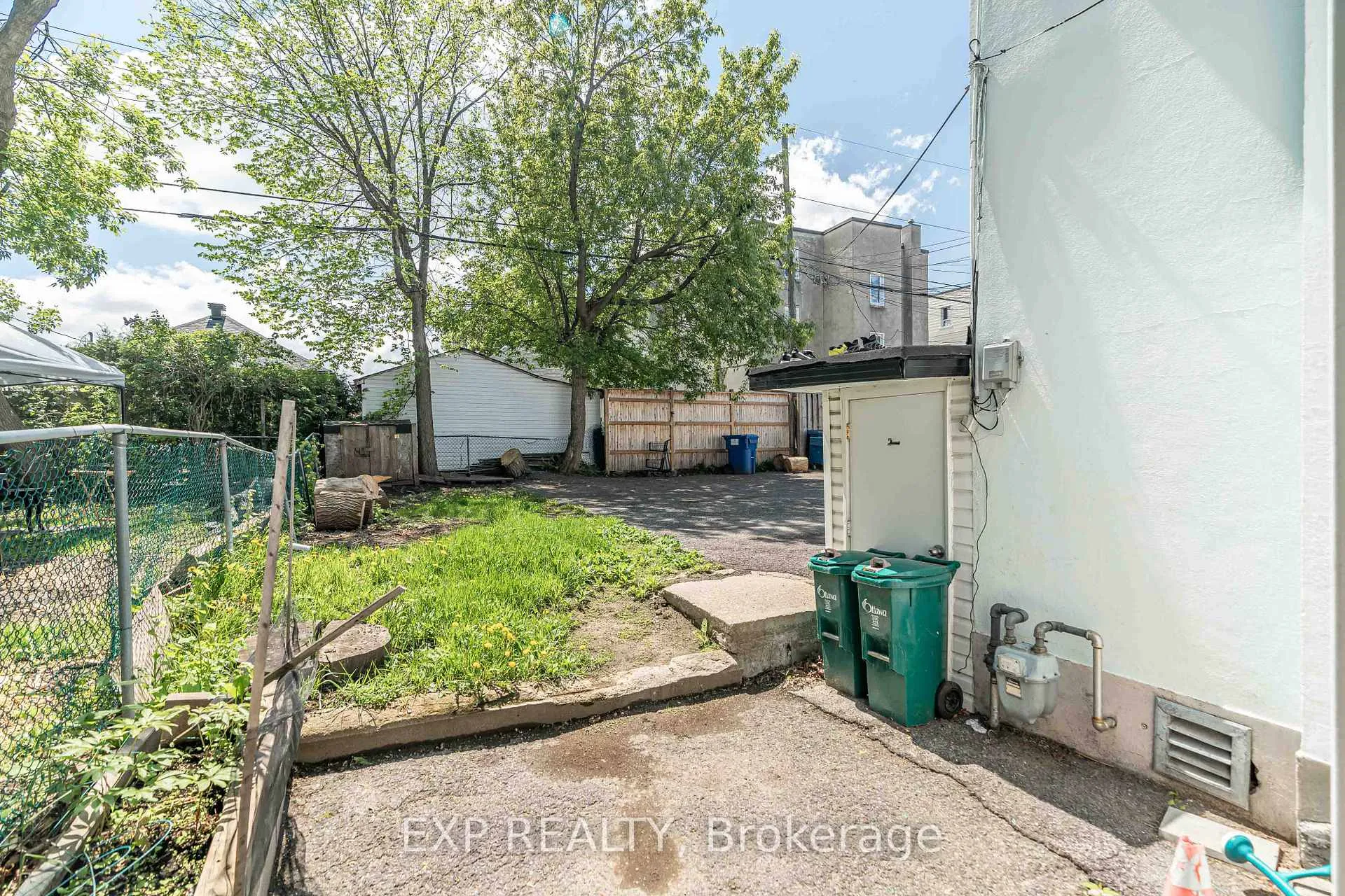 Photo 11 of 126 1/2 Marier Avenue, Ottawa, Vanier — HOMEH