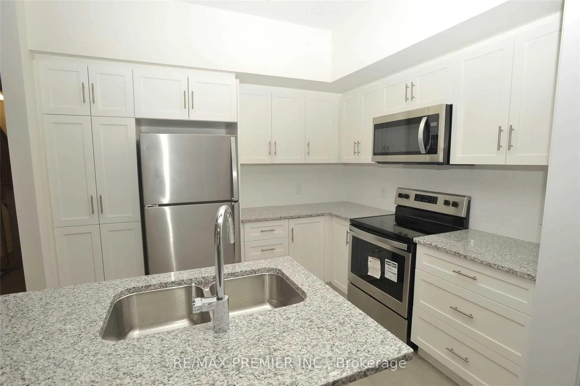 Photo 9 of 25 Pelican Lane, Hamilton, Vincent — HOMEH
