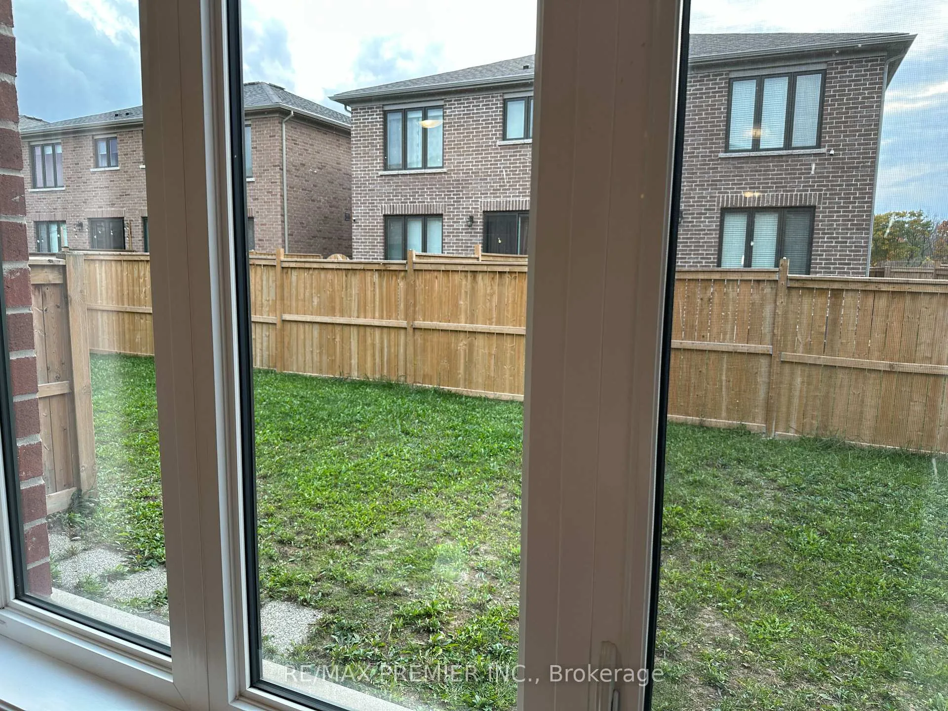 Photo 10 of 25 Pelican Lane, Hamilton, Vincent — HOMEH