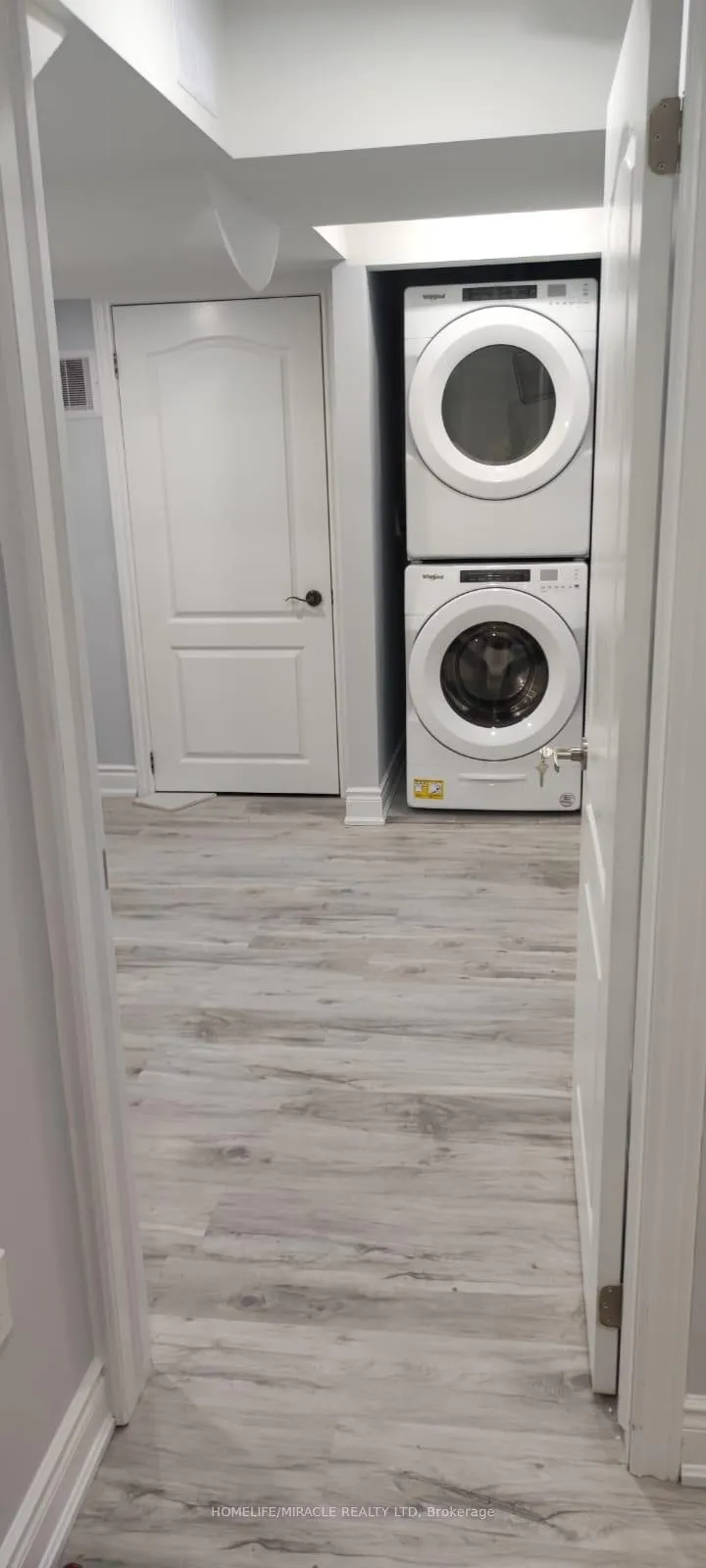 Photo 7 of Unit Basement, 52 Durango Drive, Brampton, Credit Valley — HOMEH