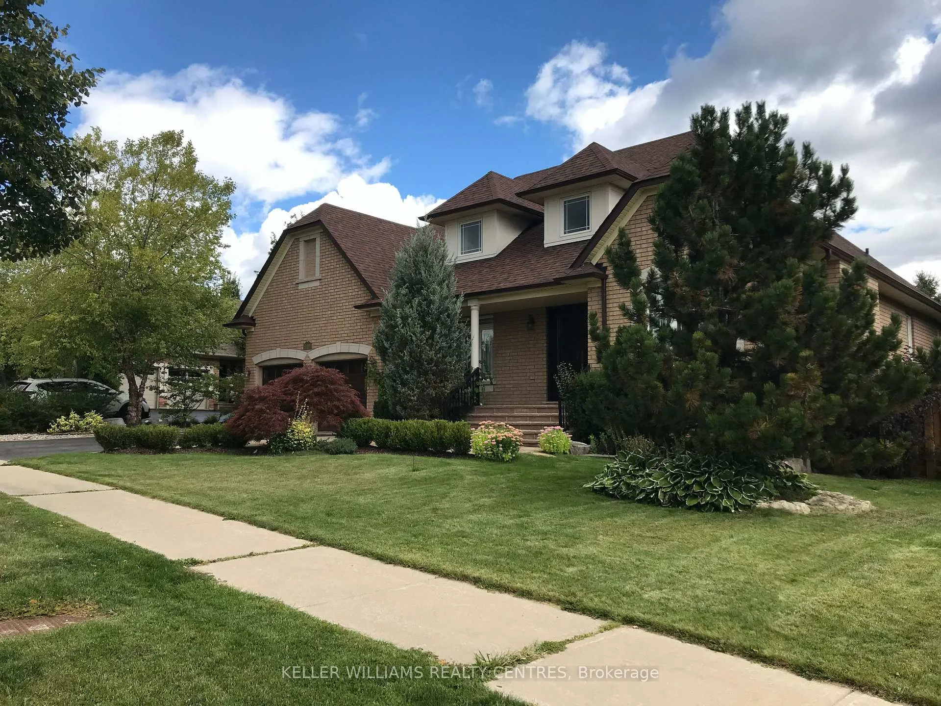 Front of 148 Hunterwood Chase