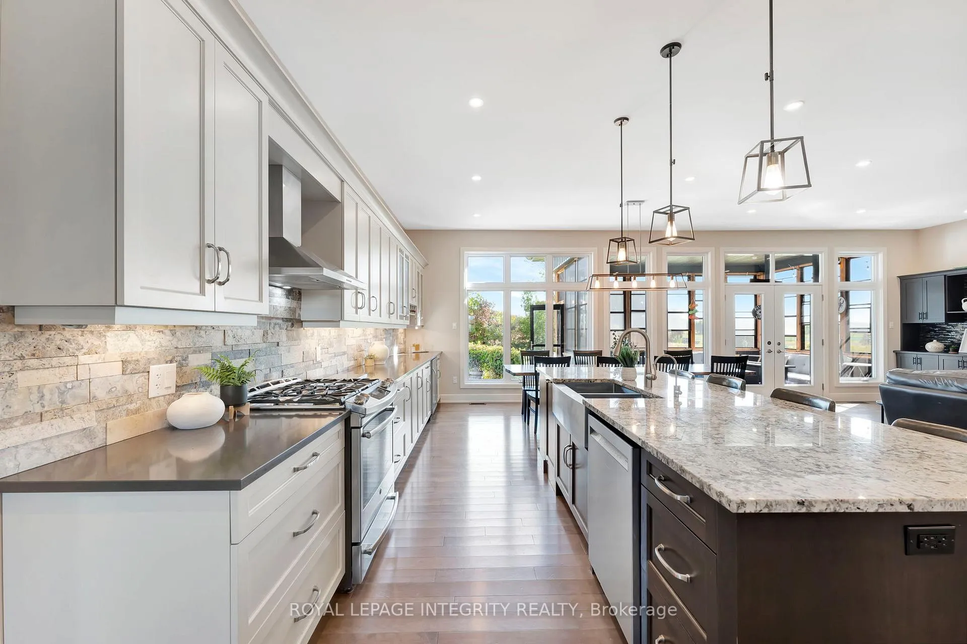 Photo 6 of 2198 Maple Forest Drive, Ottawa, North Gower — HOMEH