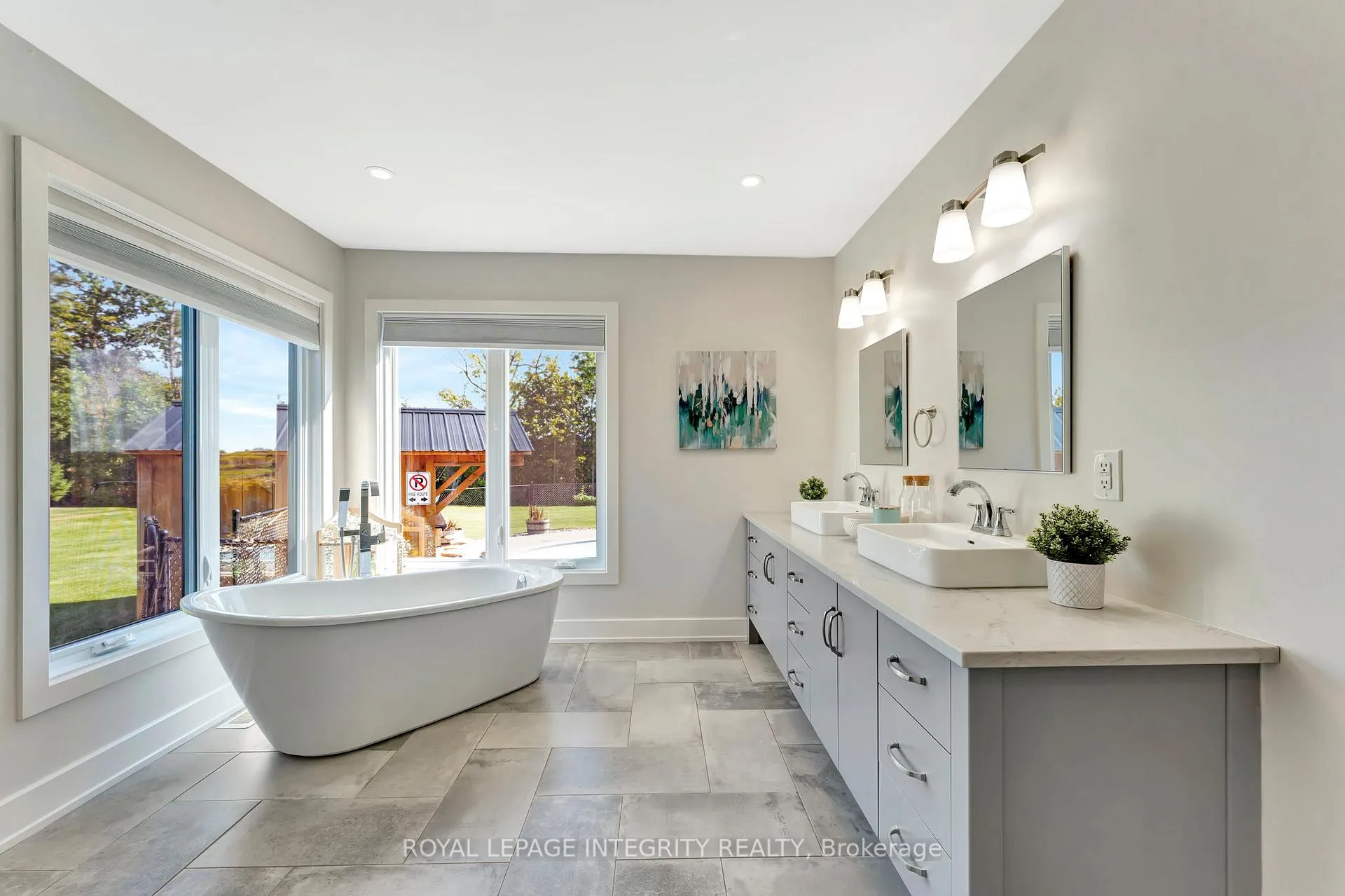 Photo 13 of 2198 Maple Forest Drive, Ottawa, North Gower — HOMEH