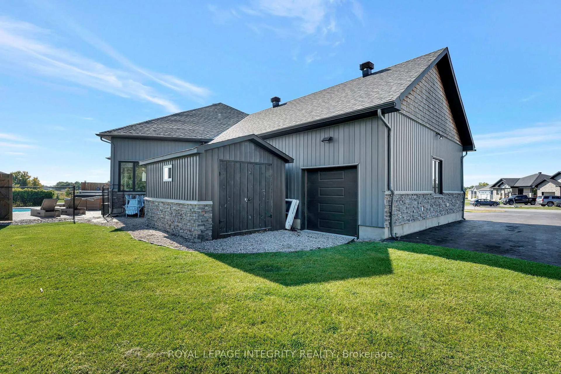 Photo 34 of 2198 Maple Forest Drive, Ottawa, North Gower — HOMEH