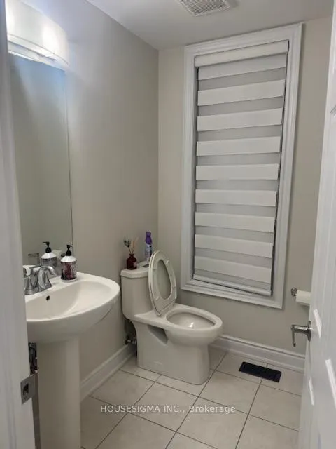 Photo 5 of 122 Cactus Crescent, Hamilton, Stoney Creek Mountain — HOMEH