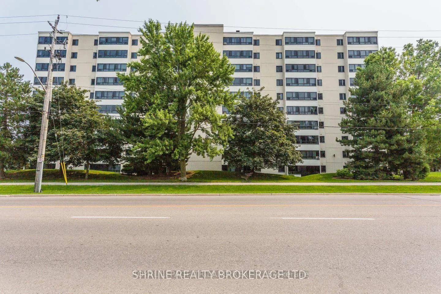 Front of Unit 803, 600 Grenfell Drive