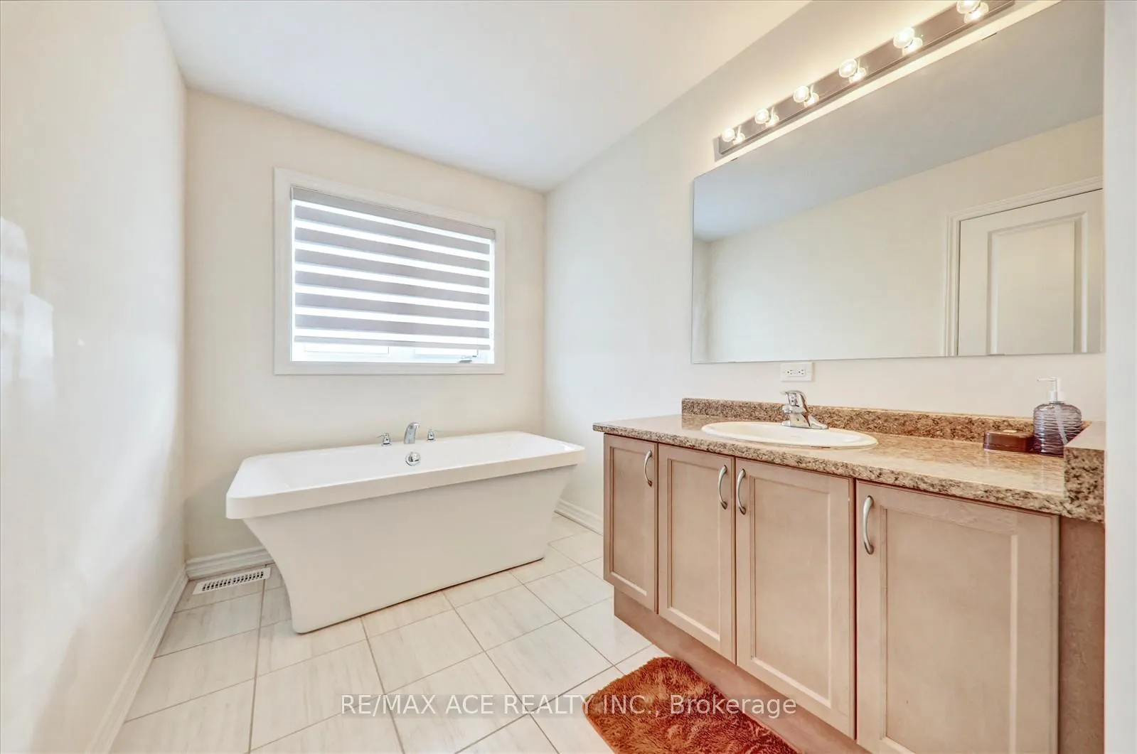Photo 21 of 1097 Cameo Street, Pickering, Rural Pickering — HOMEH