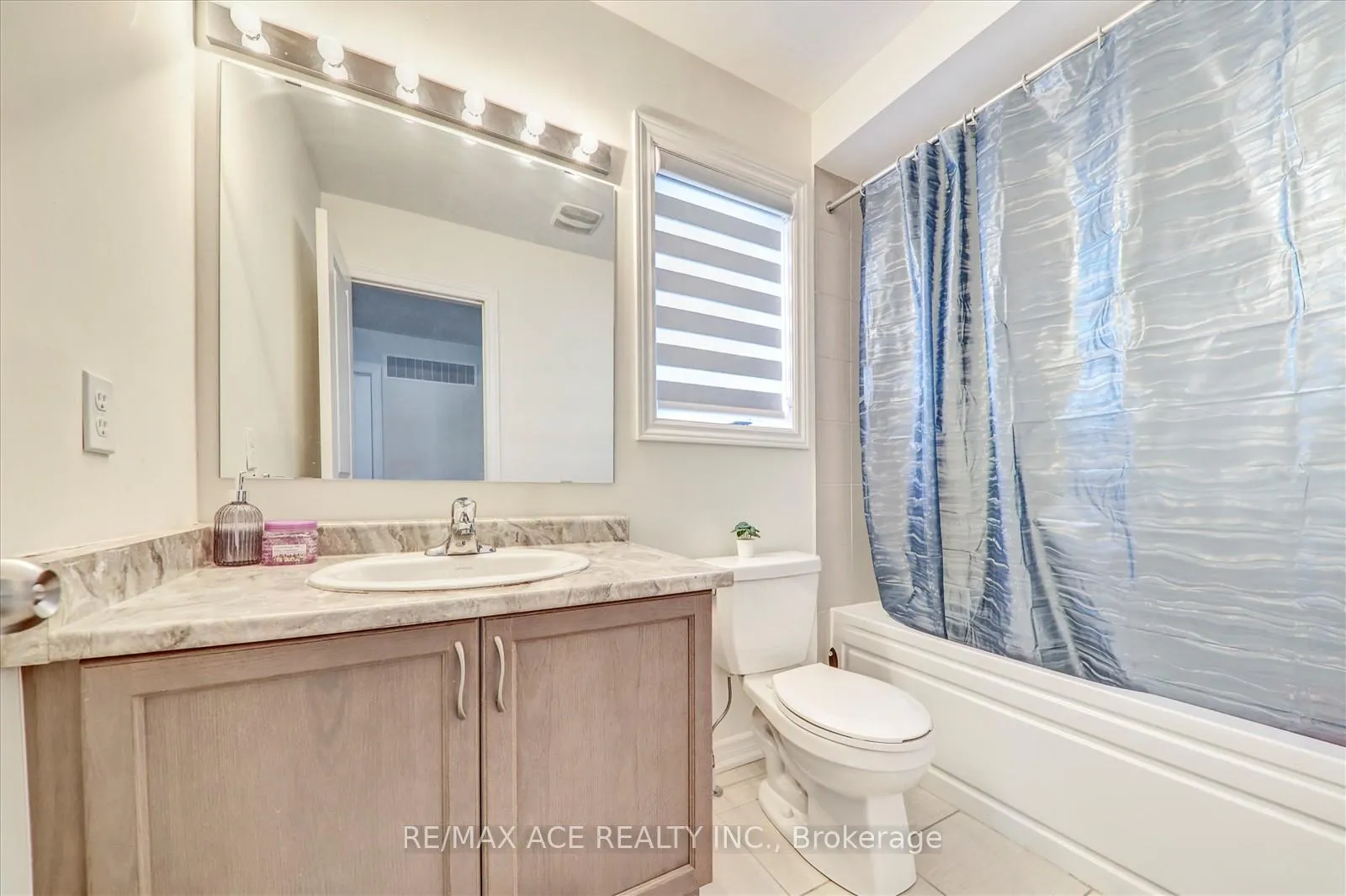 Photo 25 of 1097 Cameo Street, Pickering, Rural Pickering — HOMEH