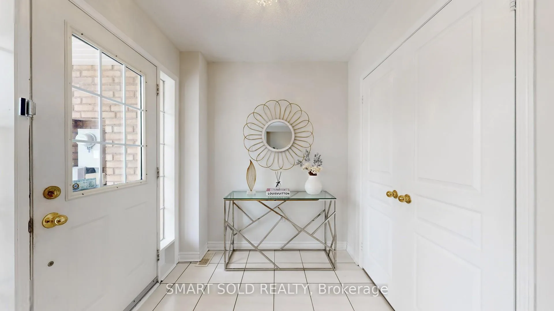 Photo 8 of 704 Castlemore Avenue E, Markham, Wismer — HOMEH