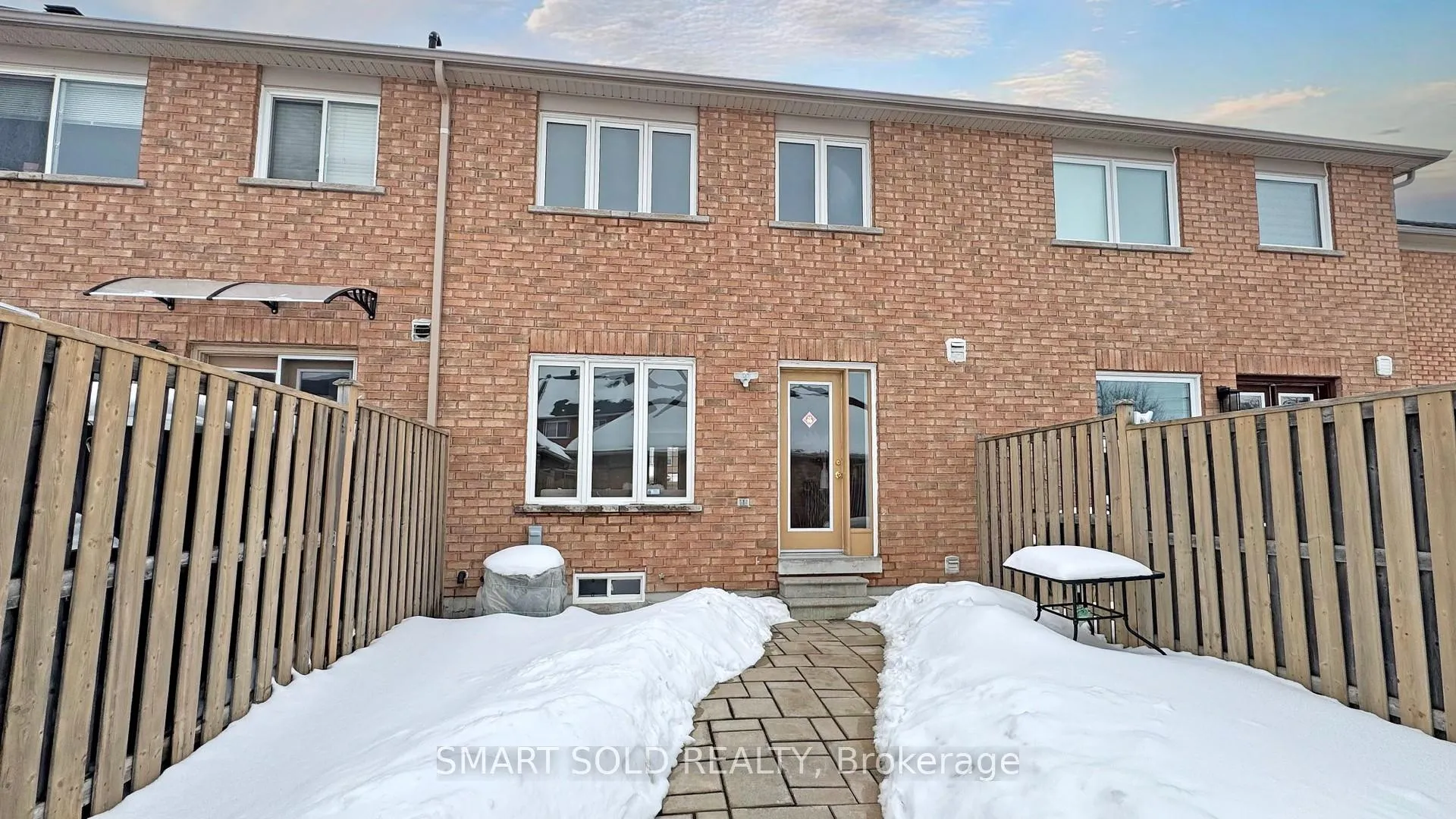 Photo 17 of 704 Castlemore Avenue E, Markham, Wismer — HOMEH