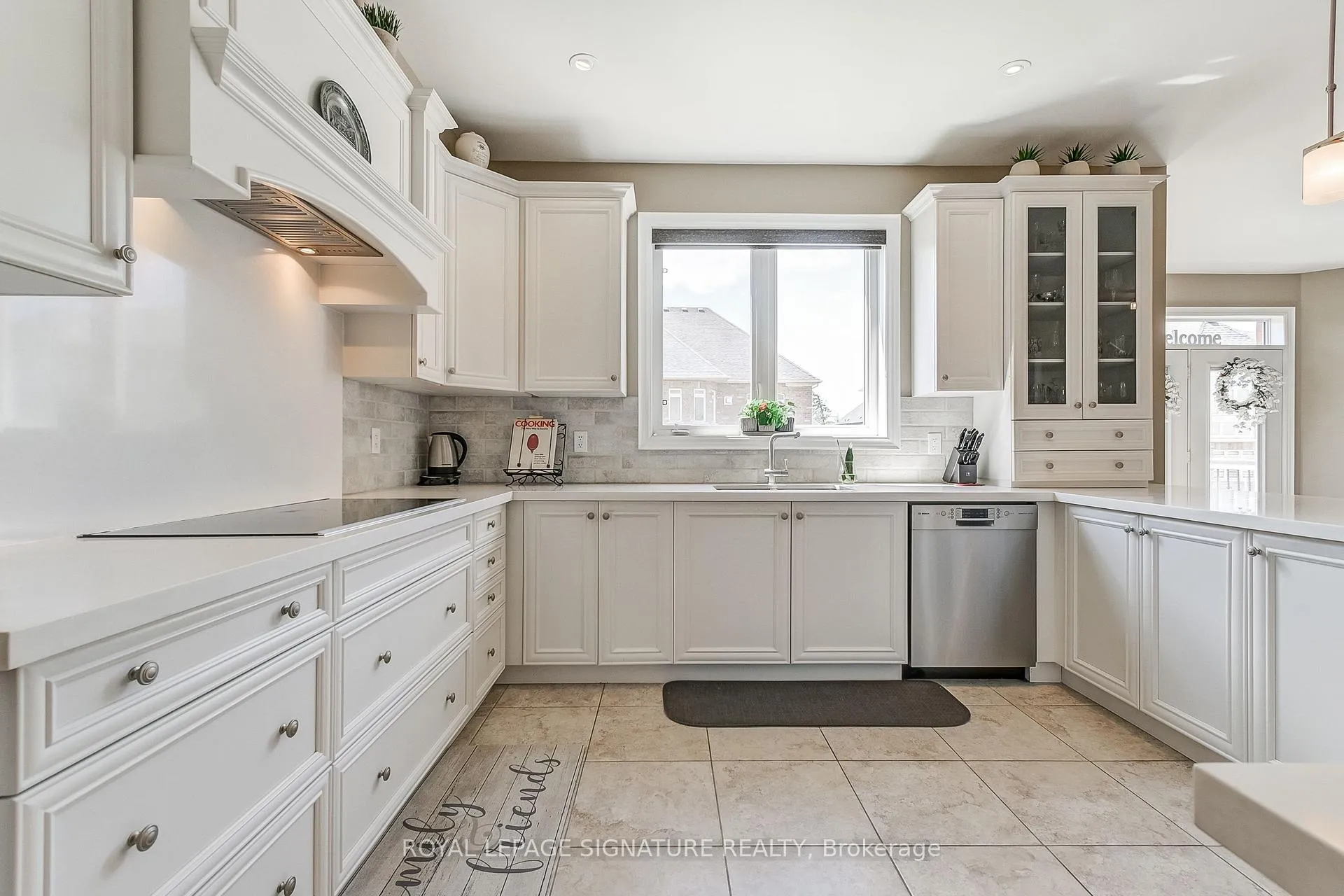Photo 15 of 18 Flanders Road, Brampton, Credit Valley — HOMEH