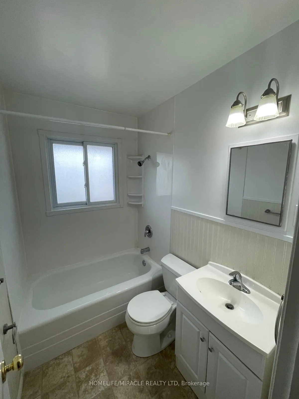 Photo 5 of Unit 3, 270 Clifton Road, Kitchener — HOMEH