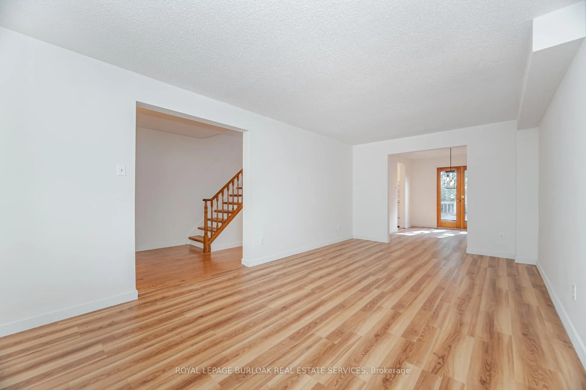 Photo 10 of 21 Horning Drive, Hamilton, Fessenden — HOMEH