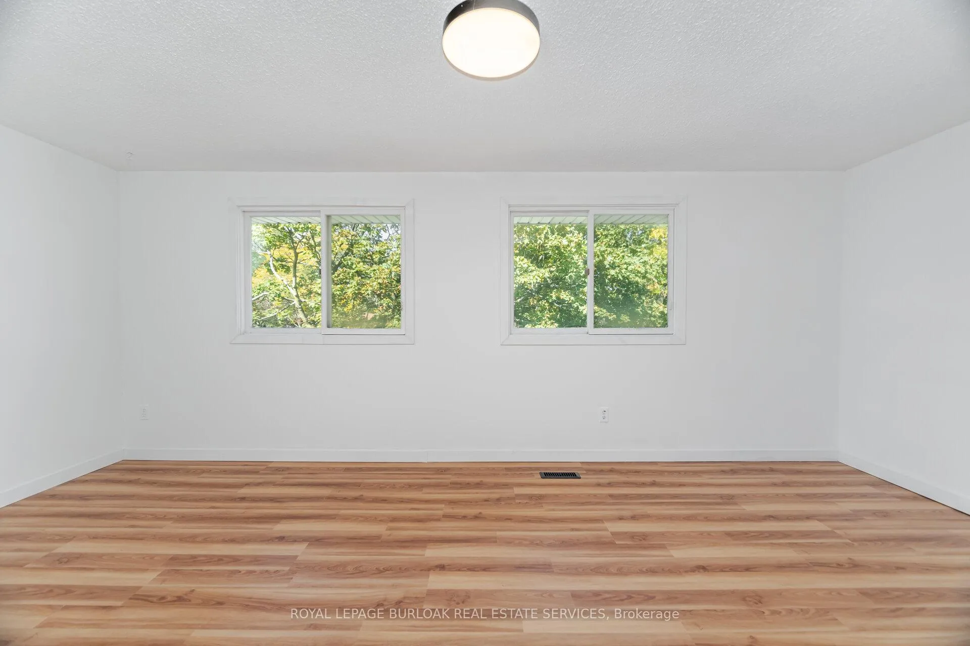 Photo 25 of 21 Horning Drive, Hamilton, Fessenden — HOMEH
