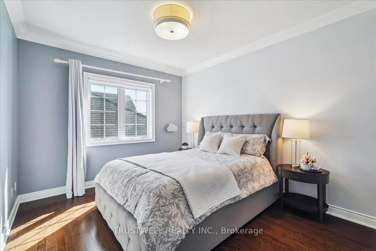 Photo 33 of 1 Mccombe Lane, Vaughan, Patterson — HOMEH