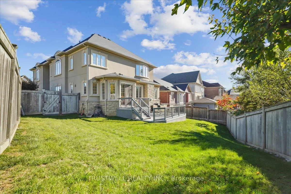 Photo 46 of 1 Mccombe Lane, Vaughan, Patterson — HOMEH
