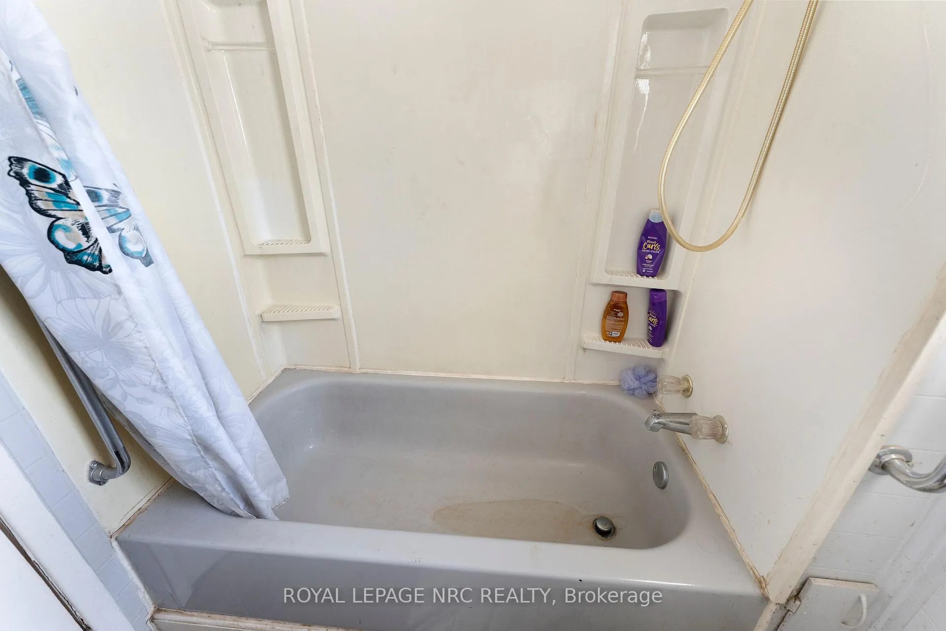 Photo 20 of 87 Pine Street S, Thorold, Thorold Downtown — HOMEH