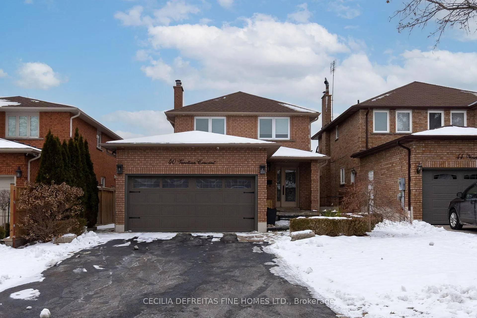 Front of Unit Bsmt, 40 Venetian Crescent