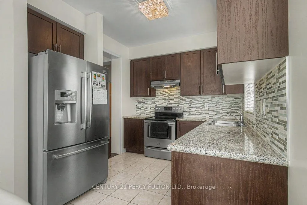 Photo 19 of 78 Brock Avenue, Markham, Berczy — HOMEH