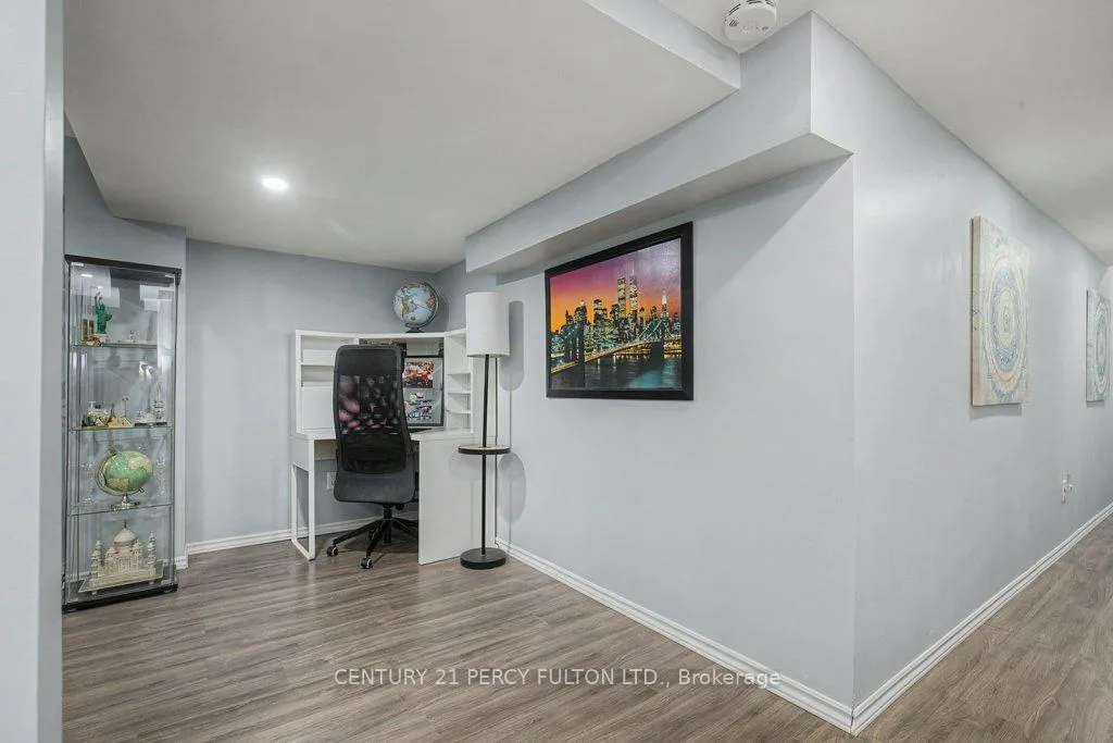 Photo 40 of 78 Brock Avenue, Markham, Berczy — HOMEH