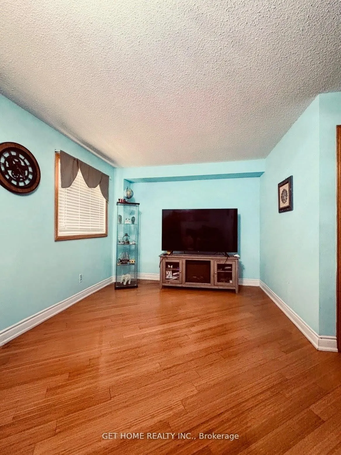 Photo 6 of Unit 36, 99 Aspen Park Way, Whitby, Downtown Whitby — HOMEH