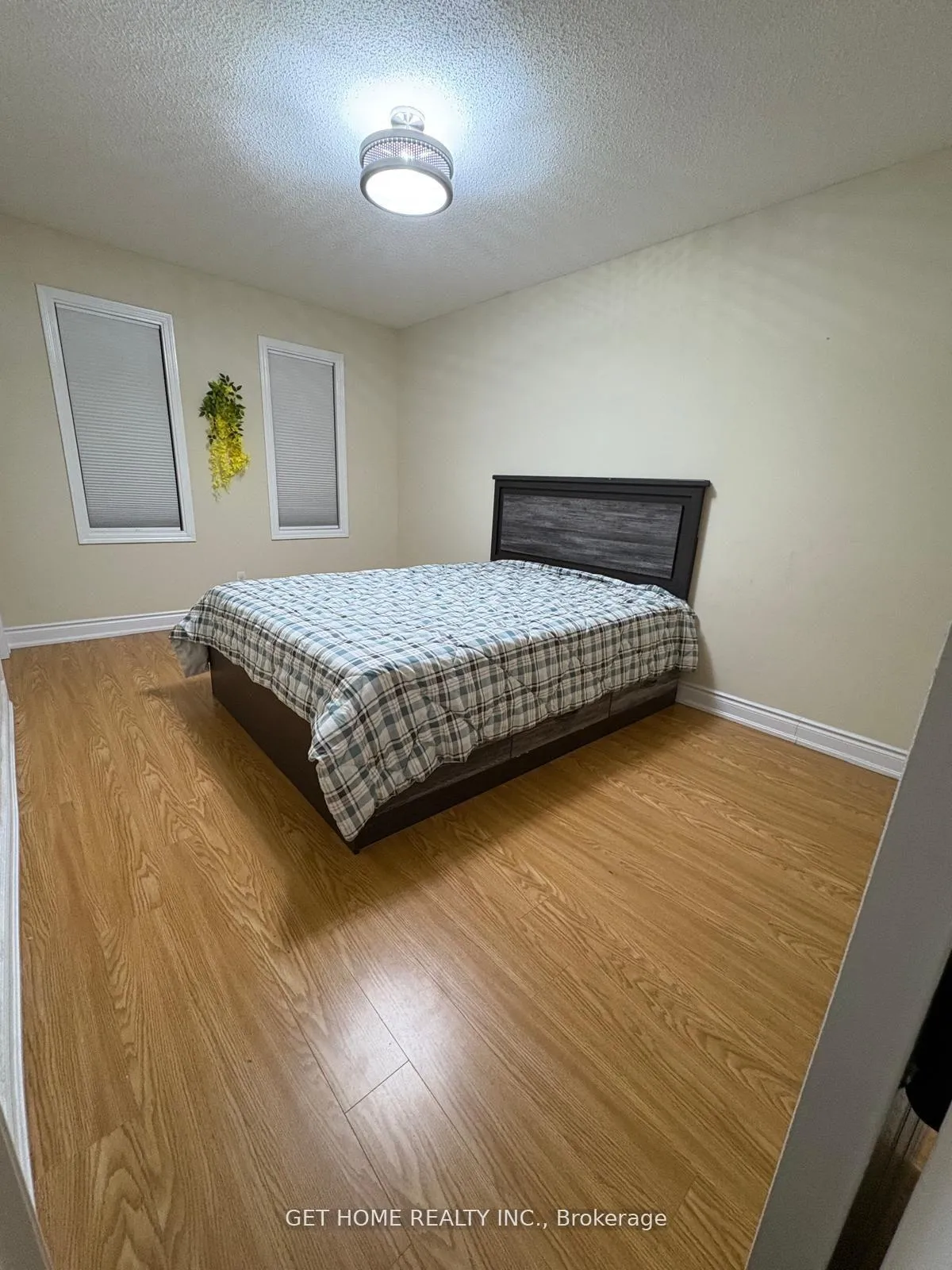 Photo 12 of Unit 36, 99 Aspen Park Way, Whitby, Downtown Whitby — HOMEH