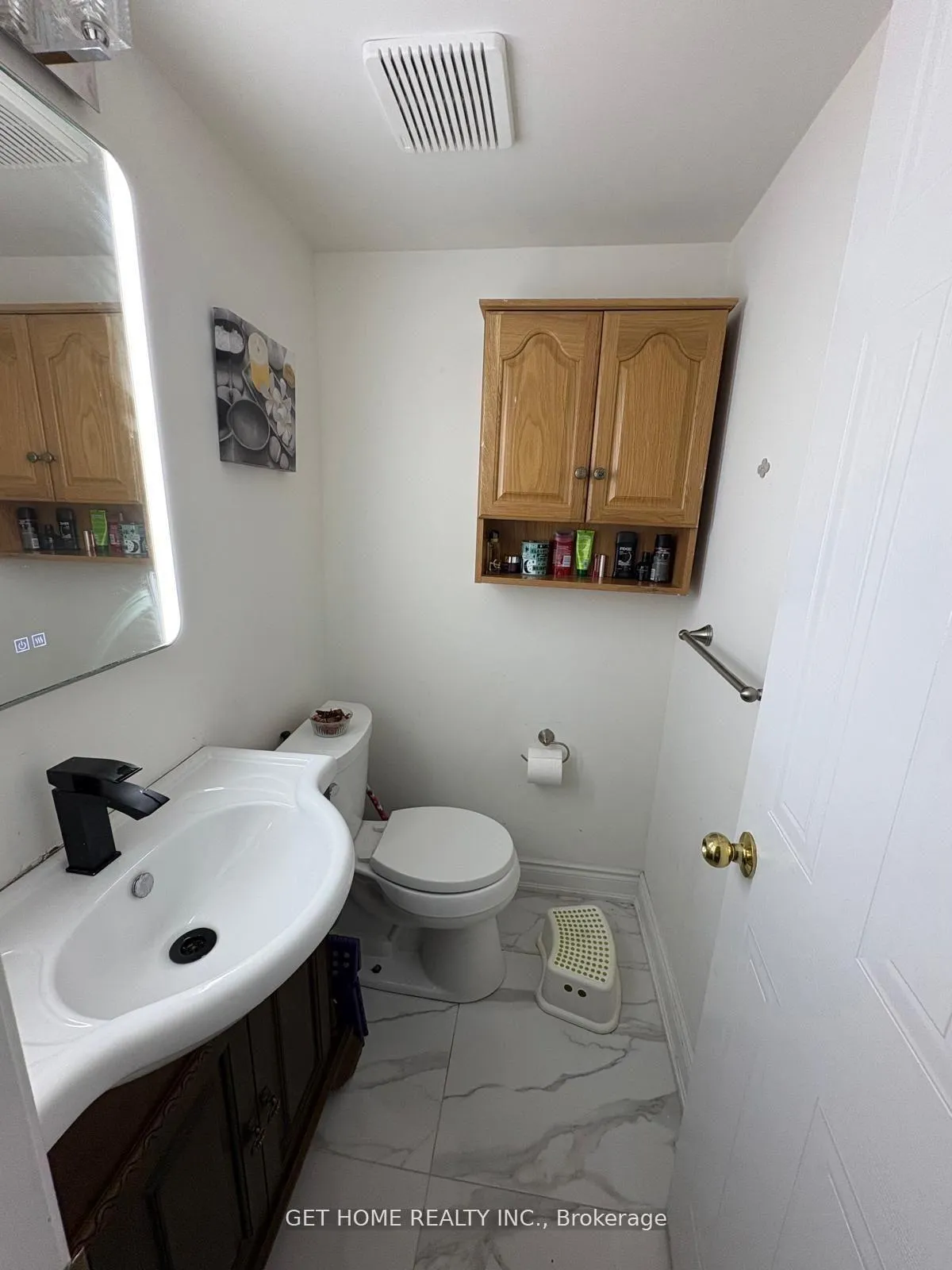 Photo 16 of Unit 36, 99 Aspen Park Way, Whitby, Downtown Whitby — HOMEH