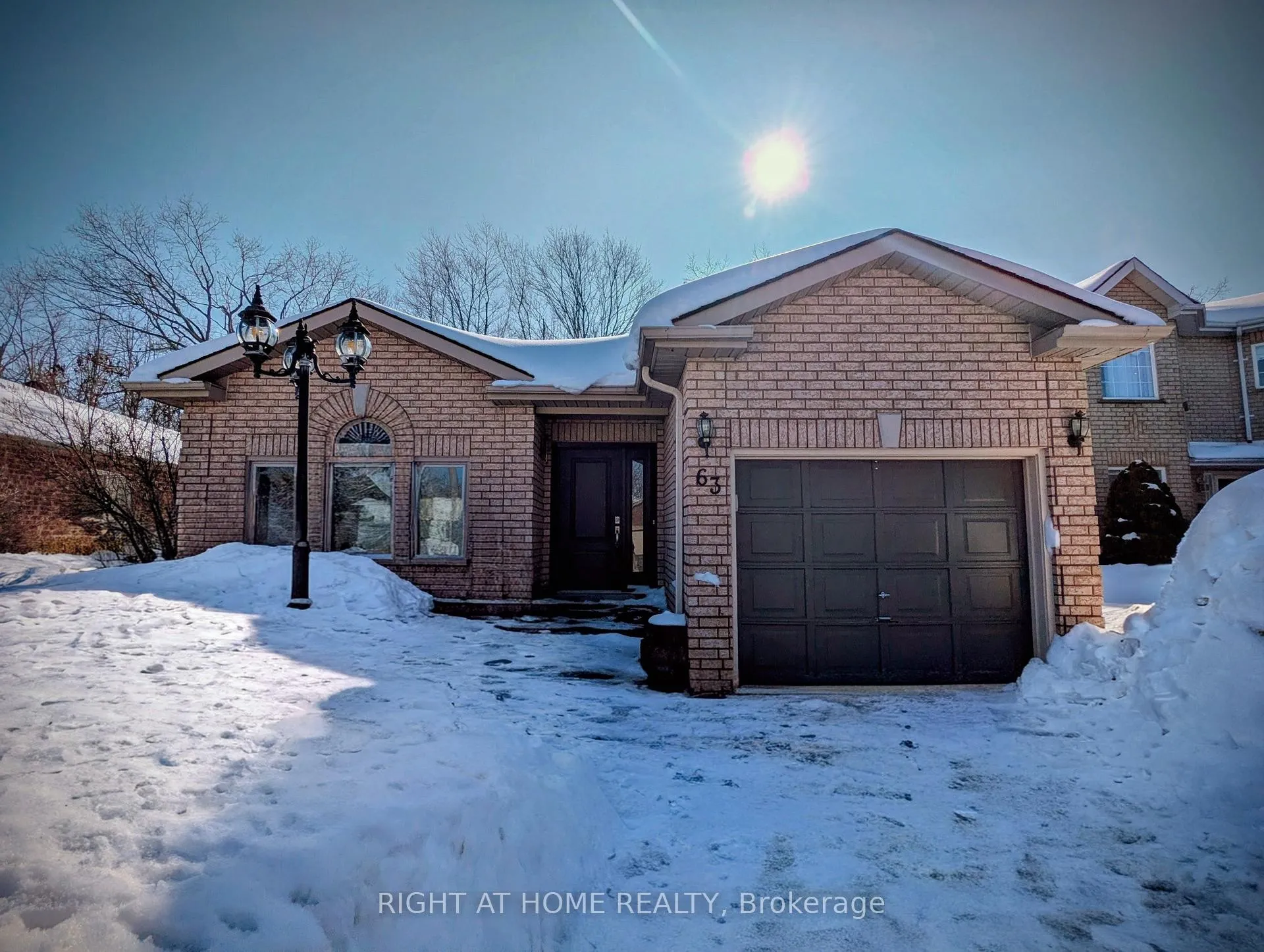 Photo 1 of 63 Benson Drive, Barrie, Sandy Hollow — HOMEH