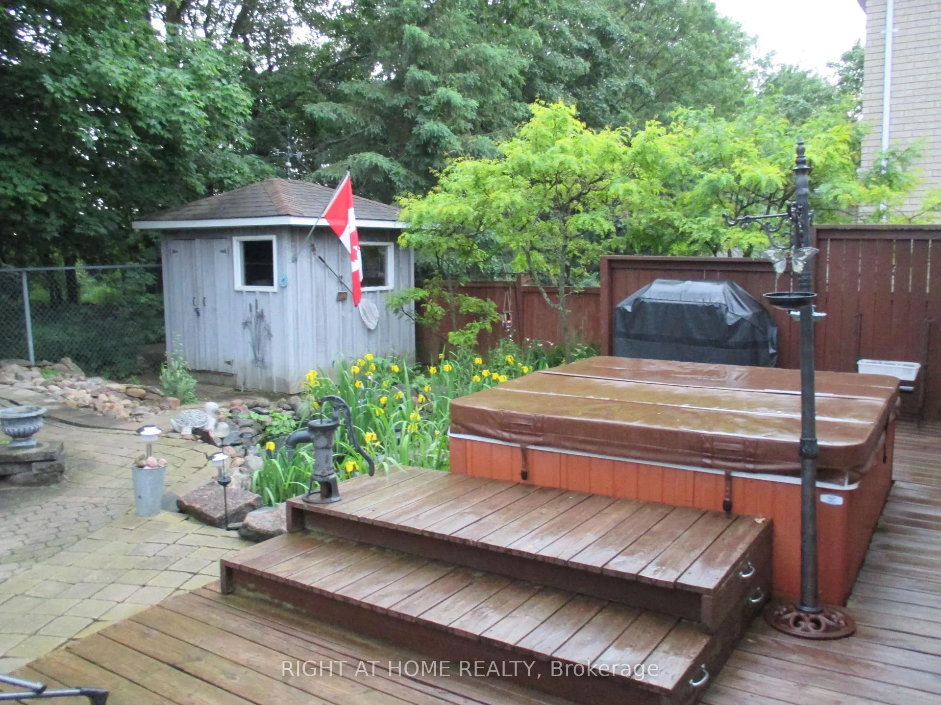 Photo 22 of 63 Benson Drive, Barrie, Sandy Hollow — HOMEH