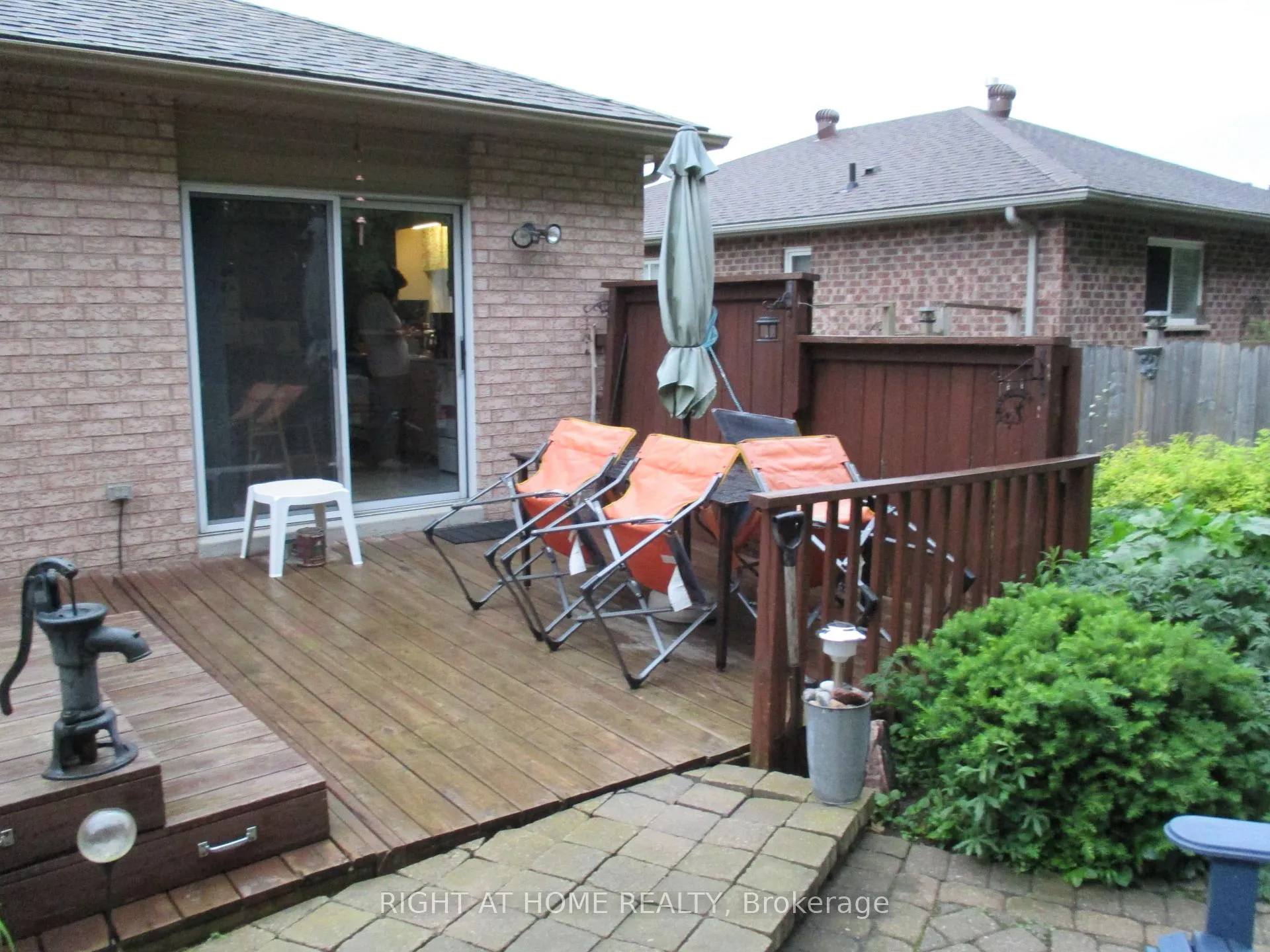 Photo 23 of 63 Benson Drive, Barrie, Sandy Hollow — HOMEH