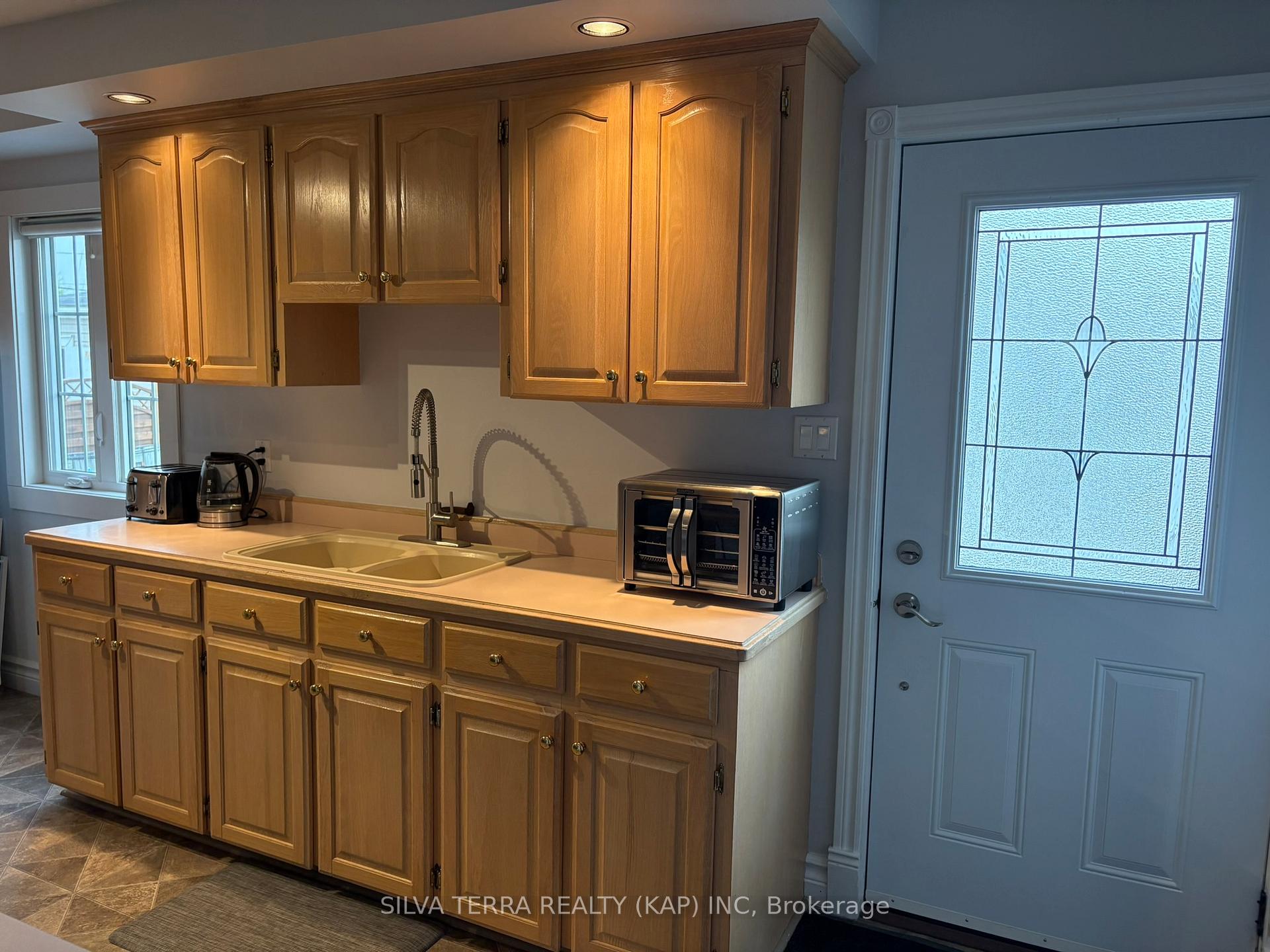 Photo 10 of 10 Macdonald Street, Kapuskasing — HOMEH