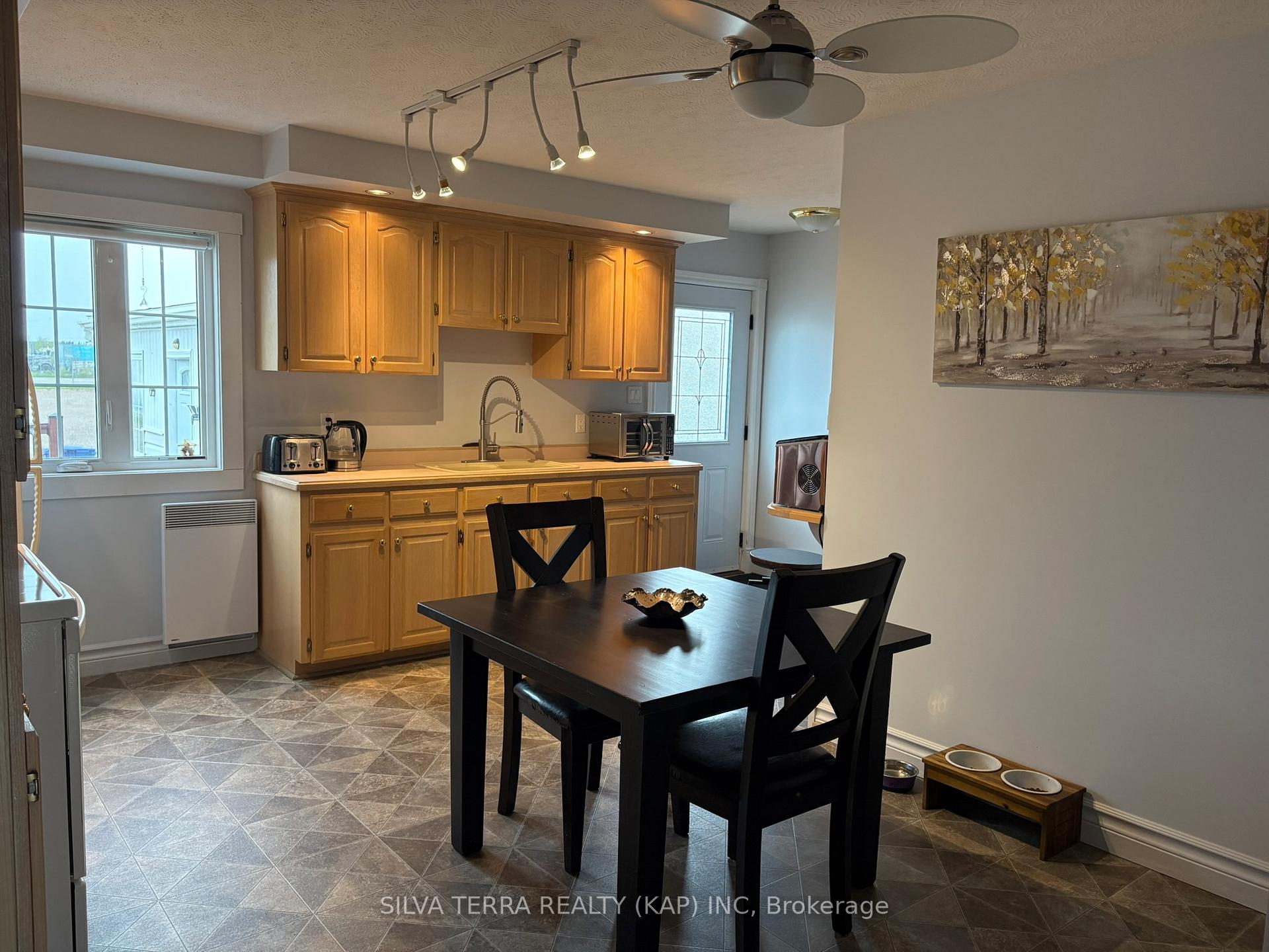 Photo 14 of 10 Macdonald Street, Kapuskasing — HOMEH