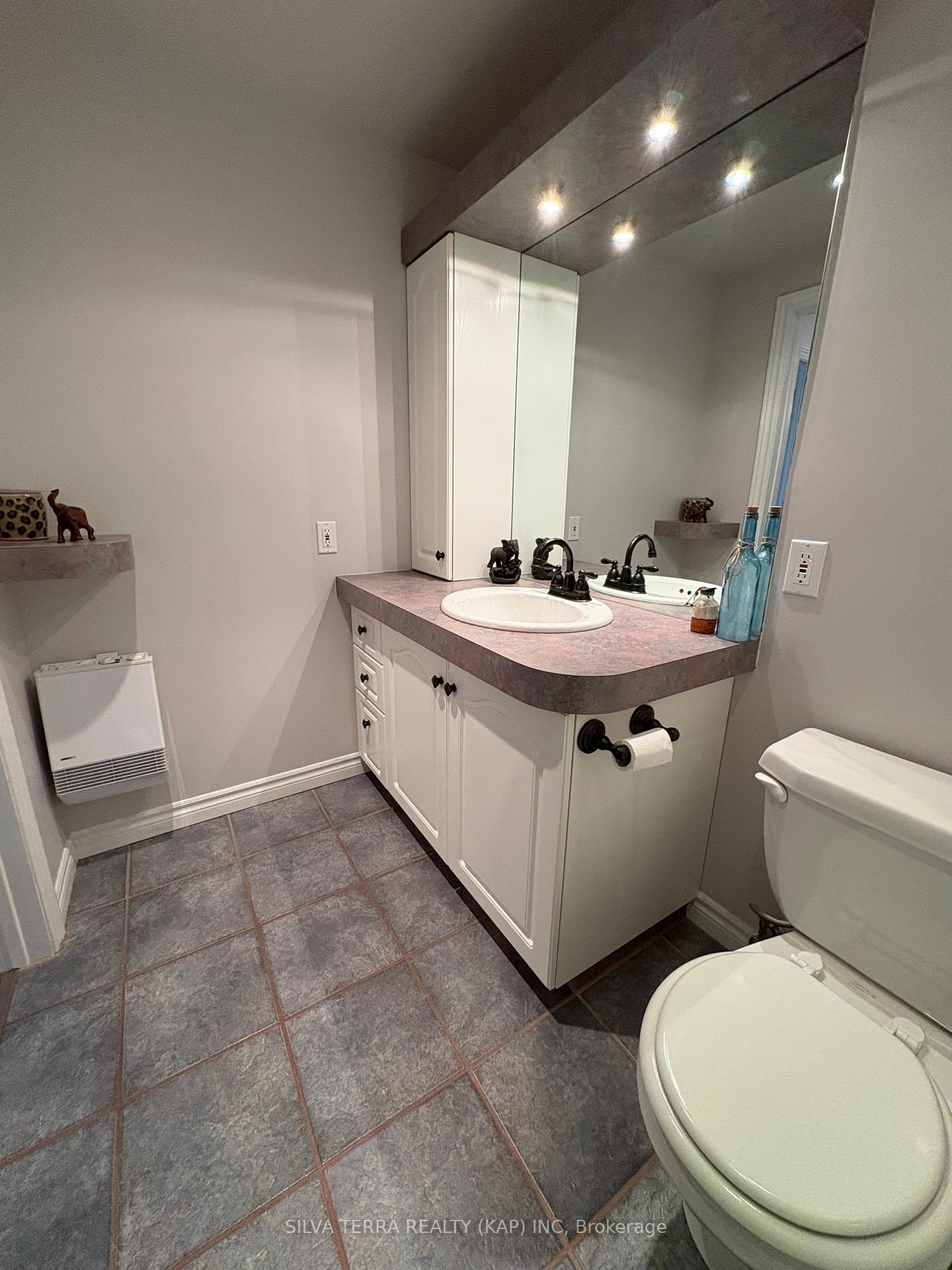 Photo 25 of 10 Macdonald Street, Kapuskasing — HOMEH