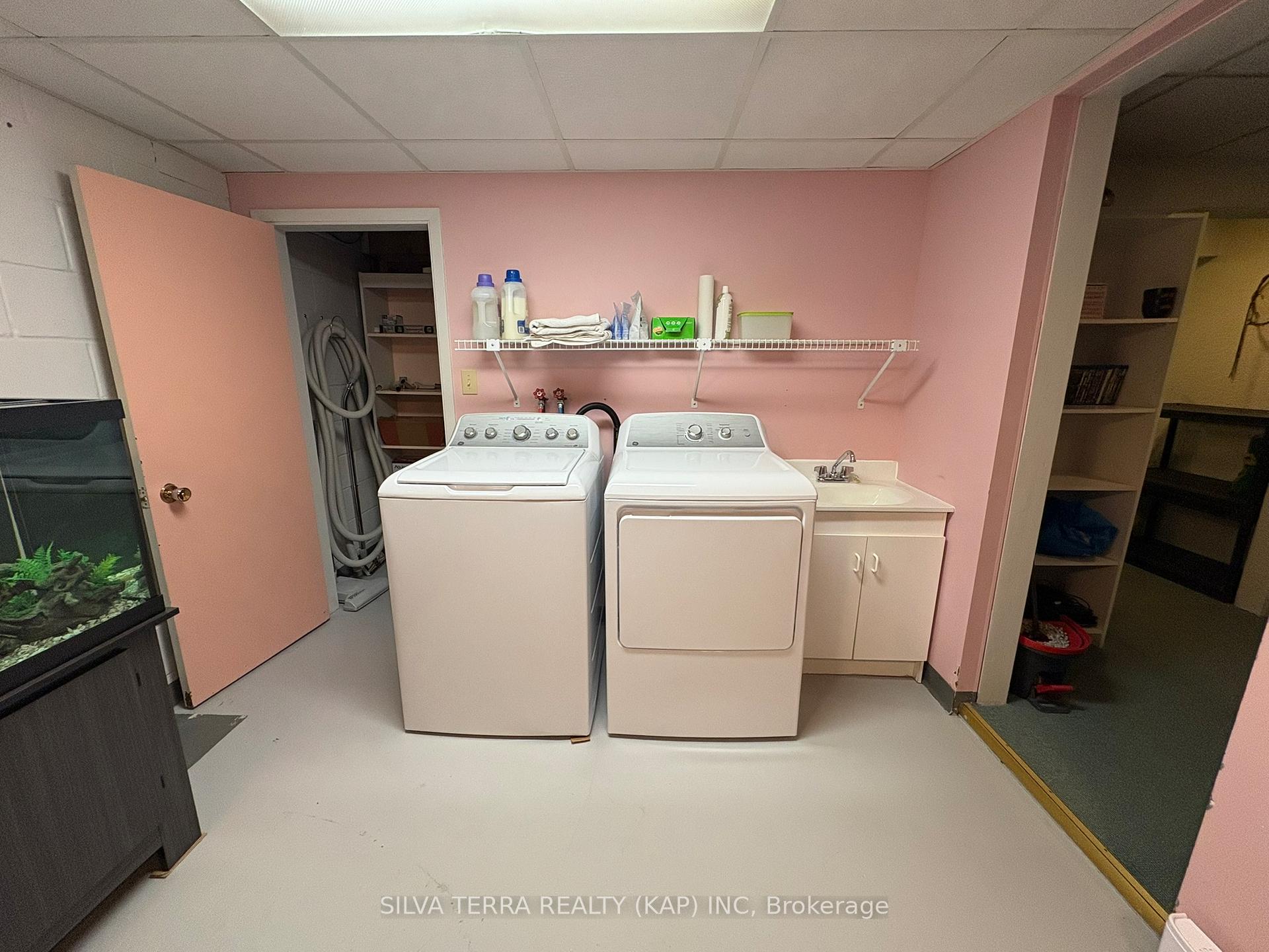 Photo 33 of 10 Macdonald Street, Kapuskasing — HOMEH
