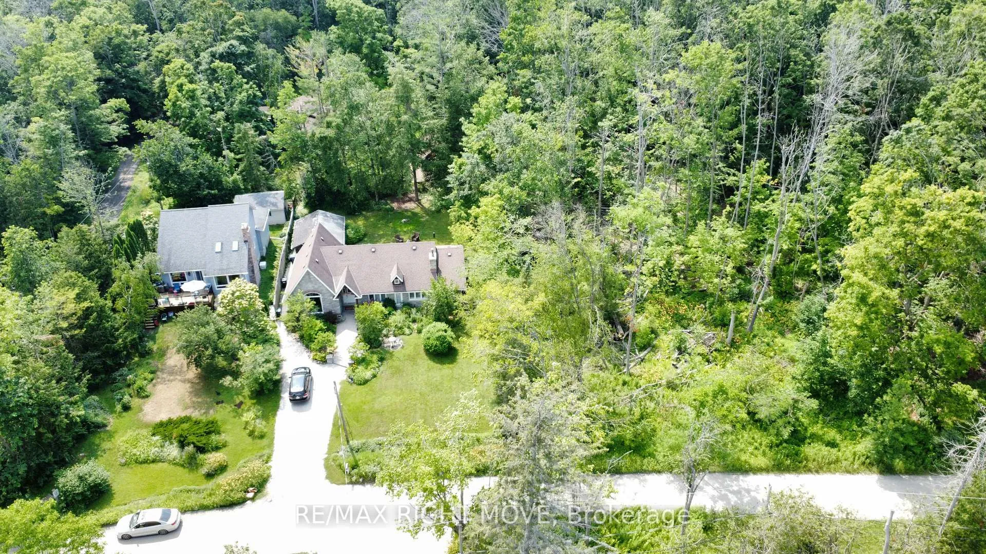 Photo 6 of 3528 Glenhaven Beach Road, Innisfil, Rural Innisfil — HOMEH