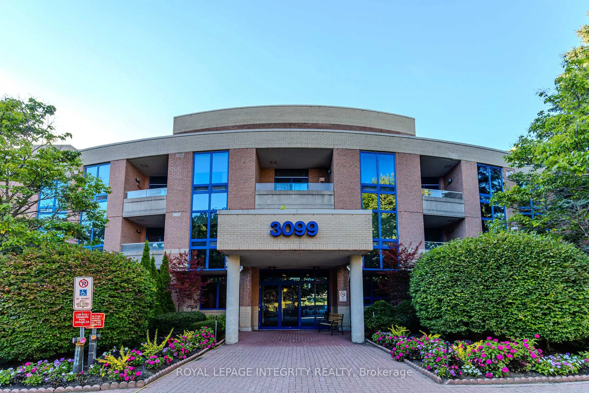Photo 2 of Unit 203, 3099 Carling Avenue, Ottawa, Bayshore — HOMEH